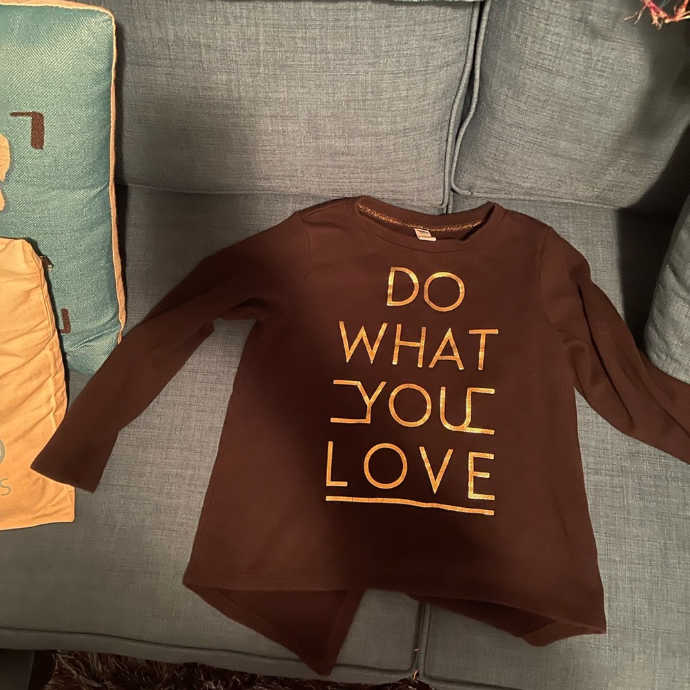 Cute v cut back high cut sweatshirt.